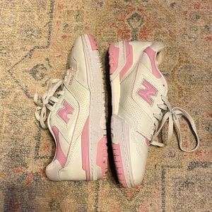 Bubblegum Pink New Balance 550s
